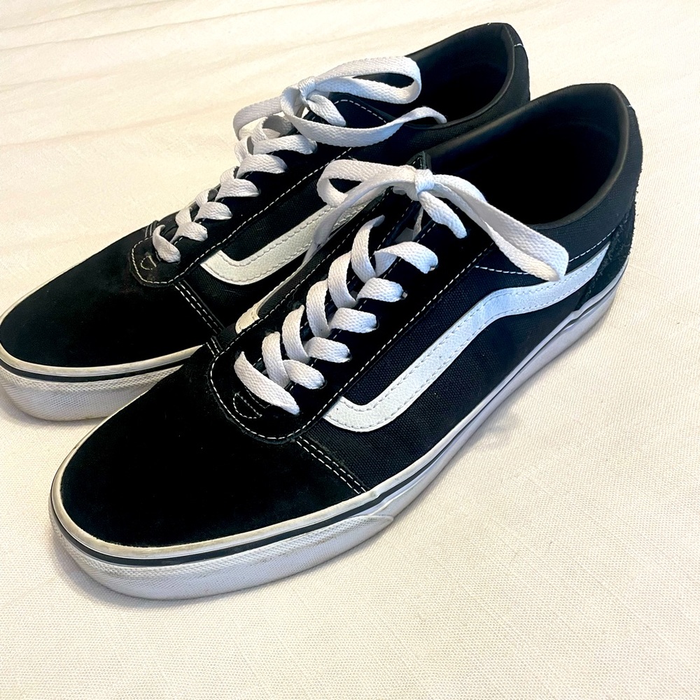 Black old skool vans men’s